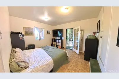 641 Sunnyhill Drive, Los Angeles, CA 90065 - Photo 12