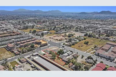 8464 Cypress Avenue, Fontana, CA 92335 - Photo 18