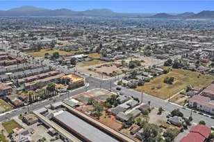 8464 Cypress Ave, Fontana, CA 92335 - Photo 18