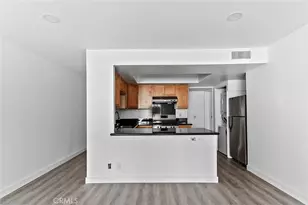 918 W College St, Los Angeles, CA 90012 - Photo 4