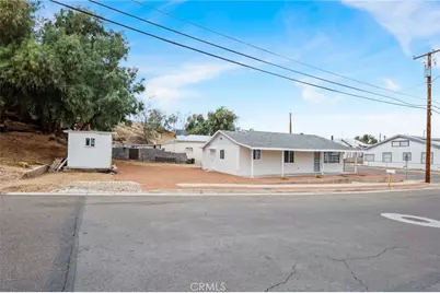 501 B, Needles, CA 92363 - Photo 2