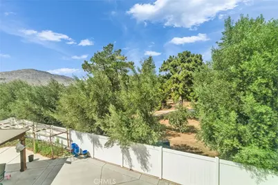 2675 Half Dome Ct, Jurupa, CA 92509 - Photo 42