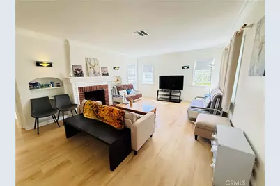 590 N Daisy Ave, Pasadena, CA 91107 - Photo 2