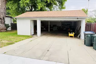 590 N Daisy Ave, Pasadena, CA 91107 - Photo 14