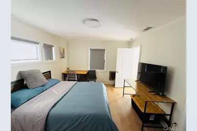 590 N Daisy Ave, Pasadena, CA 91107 - Photo 12