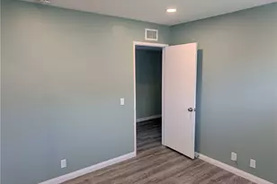 9786 Kathleen, Cypress, CA 90630 - Photo 16