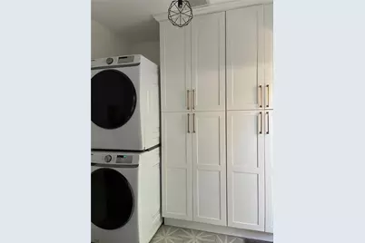 1195 N Chester Avenue, Pasadena, CA 91104 - Photo 14