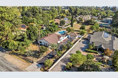 944 Alamosa, Claremont, CA 91711 - Photo 40