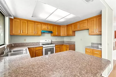 1126 Pebblewood, Diamond Bar, CA 91765 - Photo 10