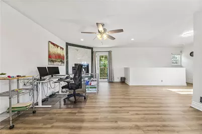 2389 Mayfield Avenue, Montrose, CA 91020 - Photo 22