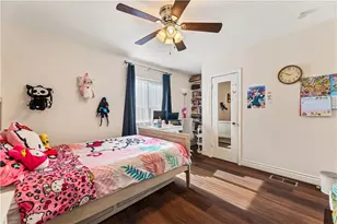 2389 Mayfield Ave, Montrose, CA 91020 - Photo 14