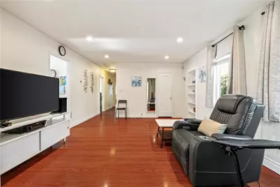 2389 Mayfield Avenue, Montrose, CA 91020 - Photo 18