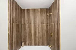 5000 S Centinela Ave, Los Angeles, CA 90066 - Photo 22