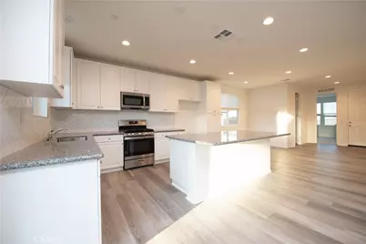 12614 Edina Court, Victorville, CA 92392 - Photo 4