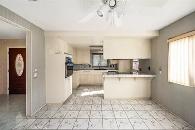 1343 E Fernrock, Carson, CA 90746 - Photo 8