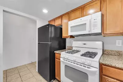 1136 W Blaine Street #203, Riverside, CA 92507 - Photo 18