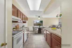 2234 Carter Way, Hanford, CA 93230 - Photo 8