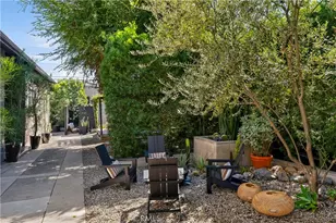 654 S Soto St, Los Angeles, CA 90023 - Photo 30