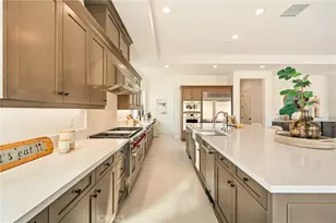 12060 Red Hawk Ln, Porter Ranch, CA 91326 - Photo 20