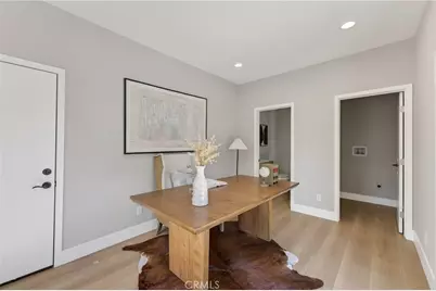 141 S Roosevelt Avenue, Pasadena, CA 91107 - Photo 26