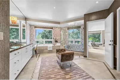 935 Hillcrest, Pasadena, CA 91106 - Photo 22