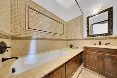 2300 Villa Heights, Pasadena, CA 91107 - Photo 38