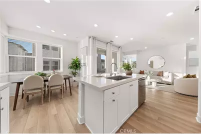 470 Lobata, Irvine, CA 92618 - Photo 16