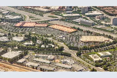 470 Lobata, Irvine, CA 92618 - Photo 52