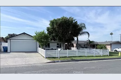 962 E Citrus Edge Street, Azusa, CA 91702 - Photo 2