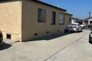 164 W 84th Pl, Los Angeles, CA 90003 - Photo 2