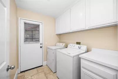 14139 Dartmouth Court, Fontana, CA 92336 - Photo 12