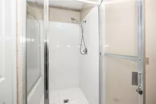 14139 Dartmouth Ct, Fontana, CA 92336 - Photo 18