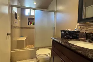 13851 Los Angeles, Baldwin Park, CA 91706 - Photo 8