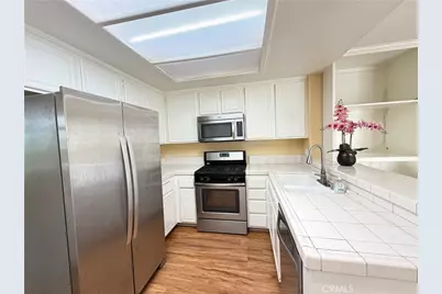 26 Georgetown, Irvine, CA 92612 - Photo 8