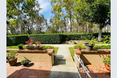 26 Georgetown, Irvine, CA 92612 - Photo 2
