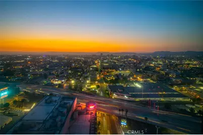 900 W Olympic #31J, Los Angeles, CA 90015 - Photo 2