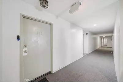 7640 Oso #318, Winnetka, CA 91306 - Photo 6