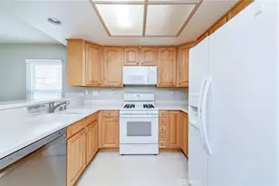 3245 Oakleaf Ct, Chino Hills, CA 91709 - Photo 10