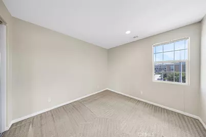 6101 Snapdragon, Jurupa, CA 92880 - Photo 18