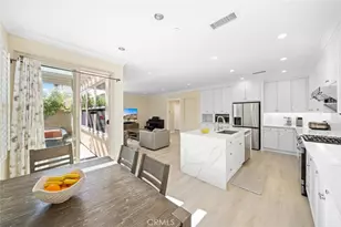 107 Overbrook, Irvine, CA 92620 - Photo 8