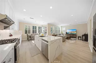 107 Overbrook, Irvine, CA 92620 - Photo 6