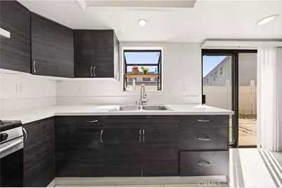 1121 E Grand Ave #B, Pomona, CA 91766 - Photo 14