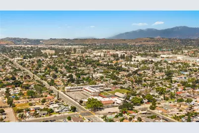 1121 E Grand Ave #B, Pomona, CA 91766 - Photo 50