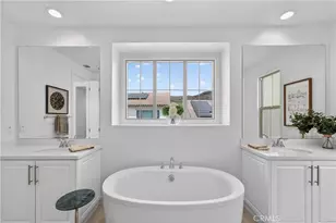 155 Somera, Irvine, CA 92602 - Photo 32