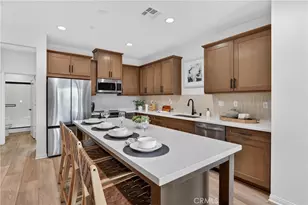 1097 N Harbor Blvd, Anaheim, CA 92801 - Photo 6