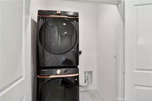 1097 N Harbor Blvd, Anaheim, CA 92801 - Photo 16