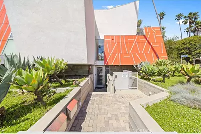719 Venice Boulevard, Venice, CA 90291 - Photo 4