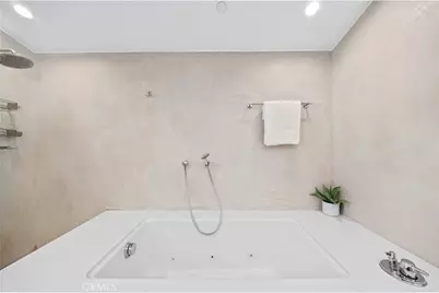 719 Venice Boulevard, Venice, CA 90291 - Photo 38