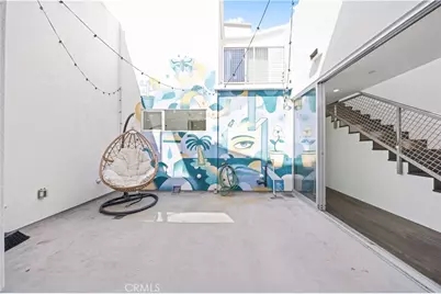 719 Venice Boulevard, Venice, CA 90291 - Photo 20