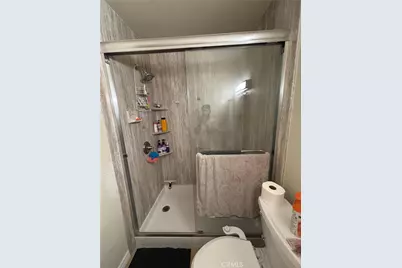 18350 Hatteras St #202, Tarzana, CA 91356 - Photo 12